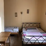 Zamek Lesany بيت ضيافة