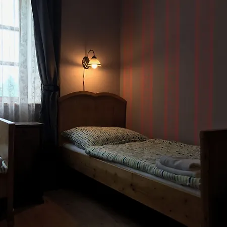 Zamek Lesany Netvořice