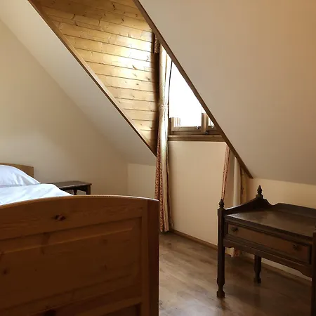 Zamek Lesany Netvořice