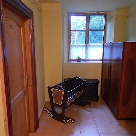 Zamek Lesany Guest house Netvorice