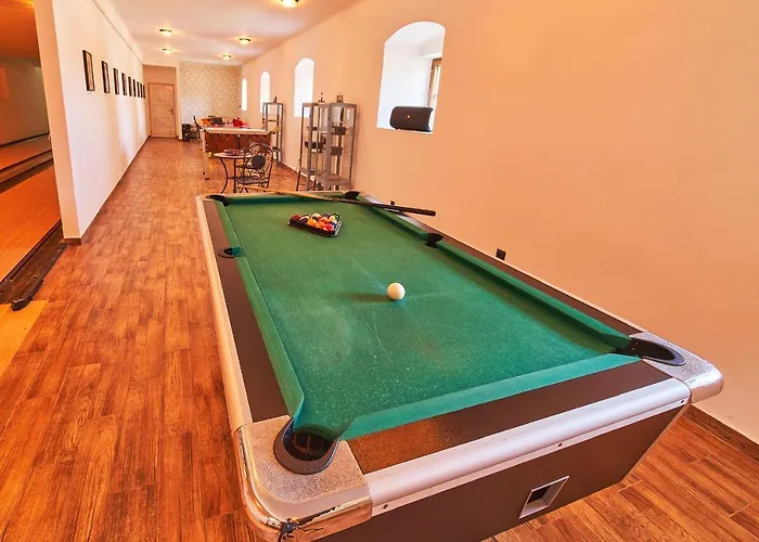 Zamek Lesany Guest house