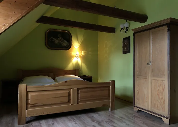 Zamek Lesany Guest house 3*