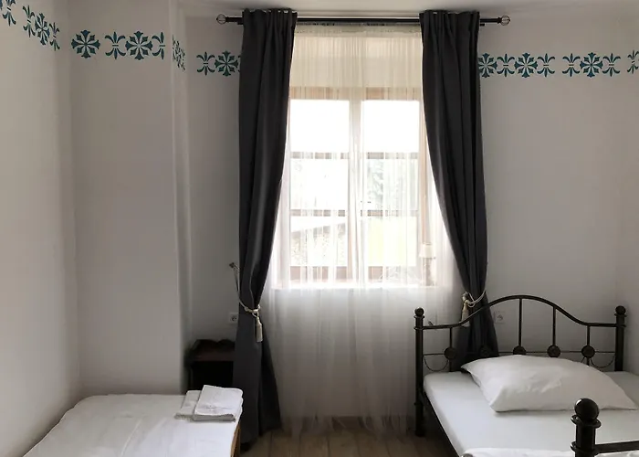 Zamek Lesany Guest house